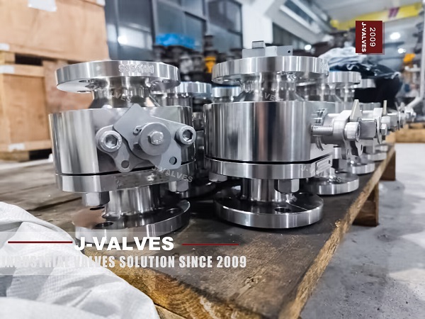 Análisis comparativo de resistencia a la corrosión: válvulas de bola ASTM A351 vs. Válvulas de puerta GB/T 12230