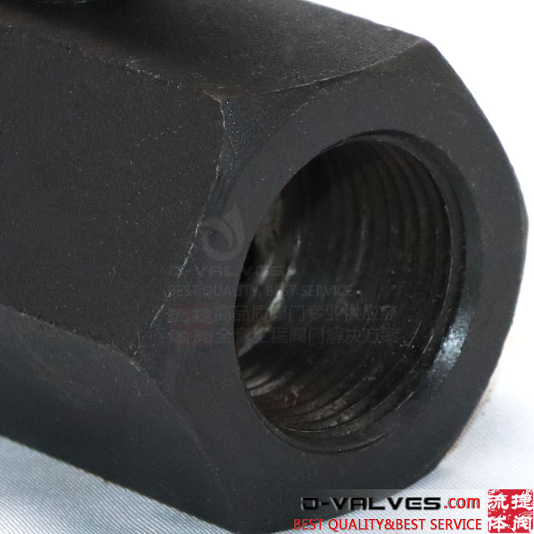 Acero forjado de 2000wog A105N SS316 Válvula de bola de soldadura a tope de recorte
